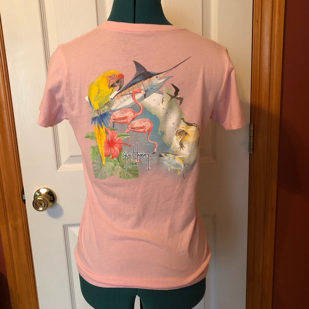 Guy Harvey beach T-shirt pink size small